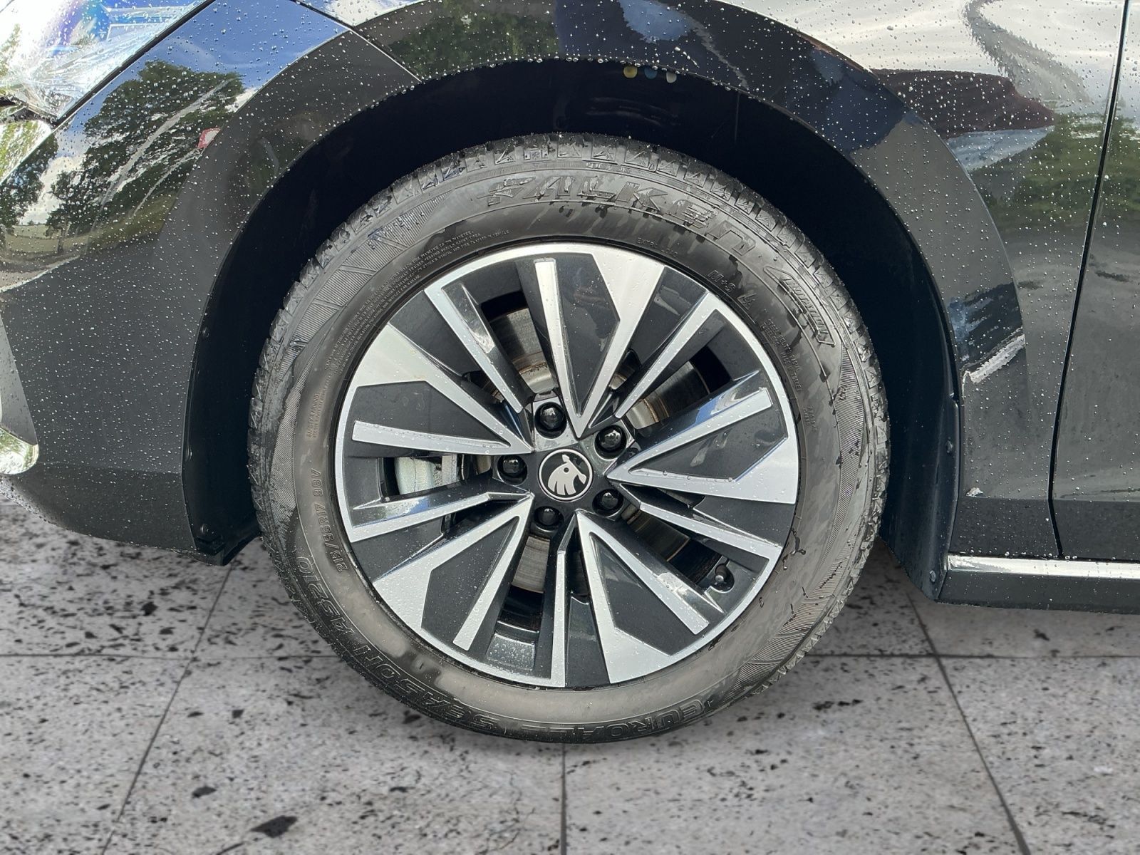 Skoda Superb - Bild 7