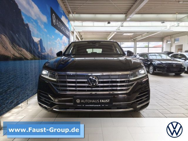 VW Touareg Atmosphere 4M Luft Navi LED AHK Kamera