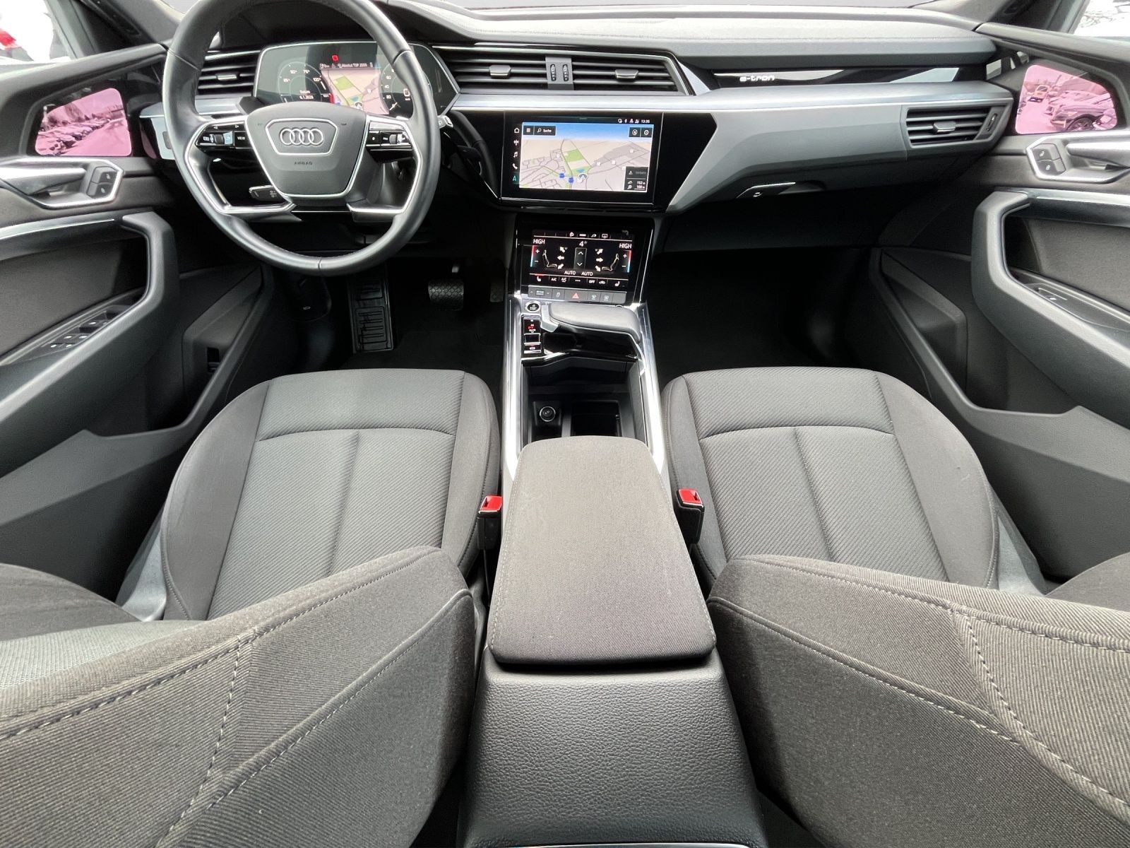 Audi Q8 e-tron - Bild 4