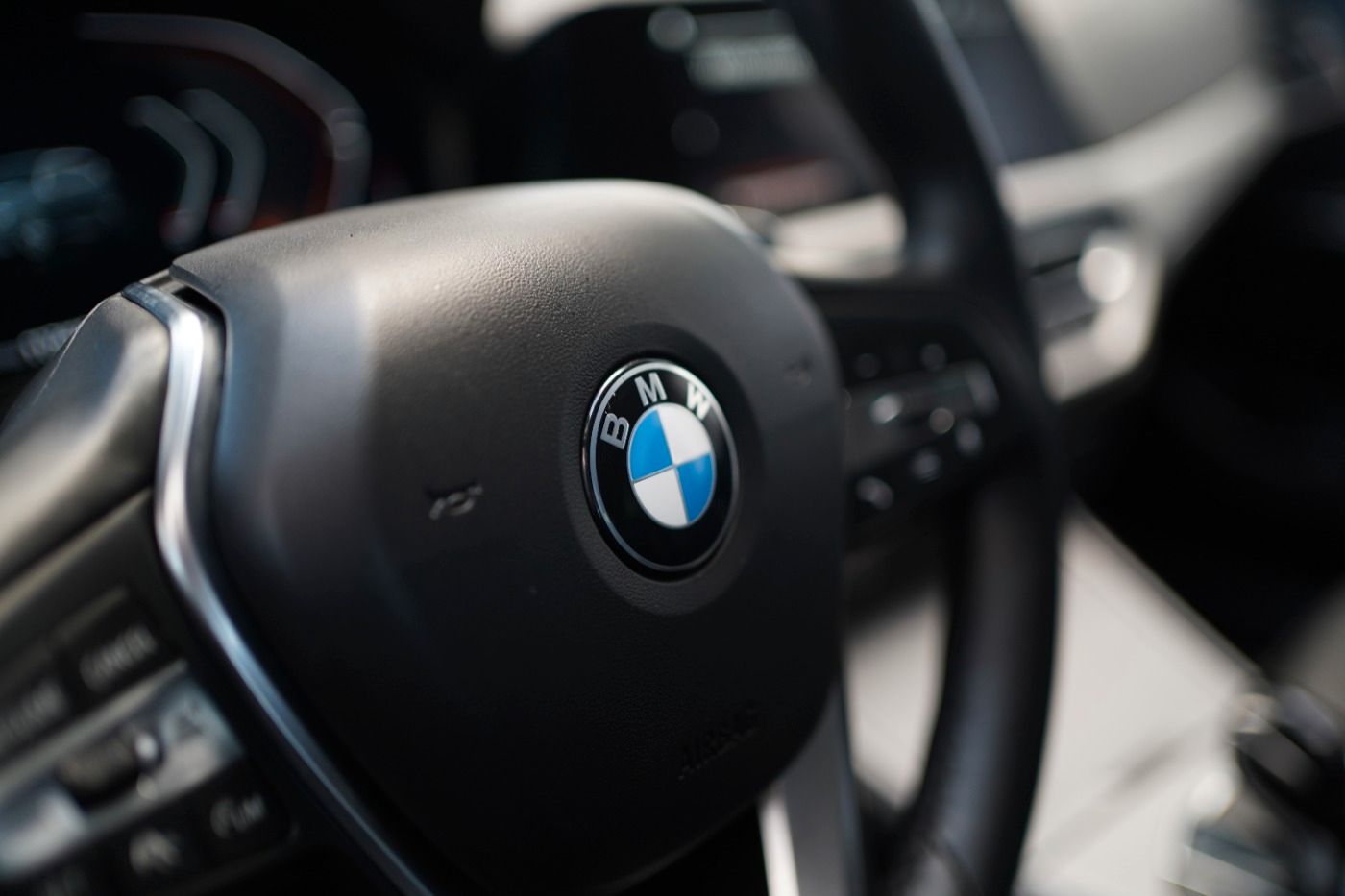 Fahrzeugabbildung BMW 320d Touring +Live Cockpit Prof.+Driving Assist.