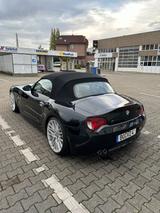 BMW Z4 Roadster 3.0si  M-Ausstattung/19Zoll/ Leder.. - BMW Z4 in Bochum
