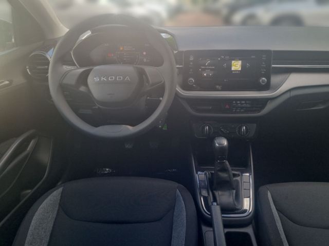 Fahrzeugabbildung SKODA Fabia 1.0 TSI Essence KLIMA TEMPOMAT LED