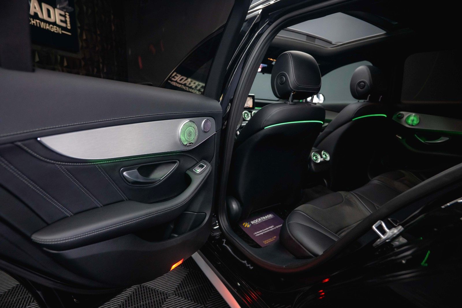 Fahrzeugabbildung Mercedes-Benz C 63 S T AMG Performance *Pano*Burmester*LED*