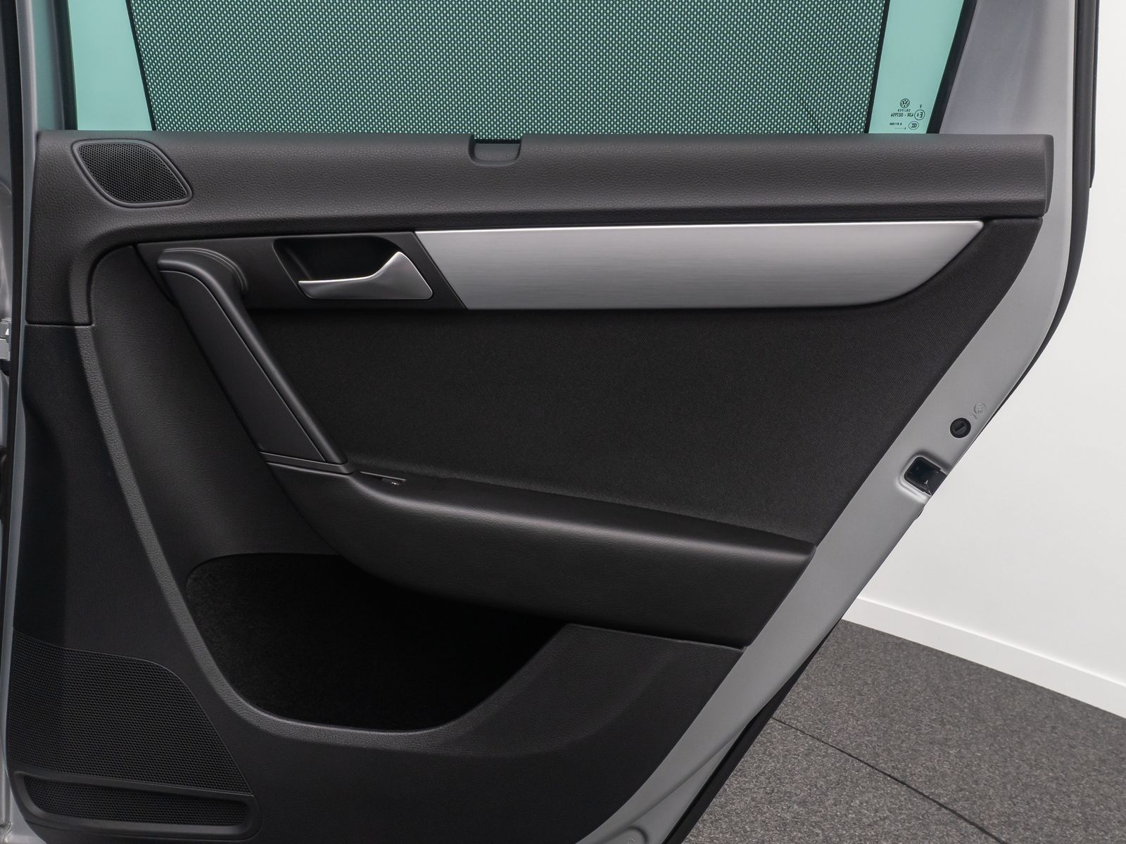 Fahrzeugabbildung Volkswagen Passat Tempomat Kamera DAB AHK SoundSyst 18Zoll