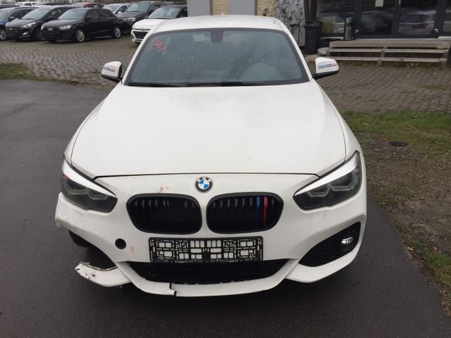 BMW 118i Edition   1,5 M Sport Shad