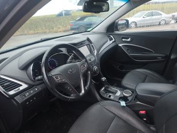 Hyundai SANTA FE - 12