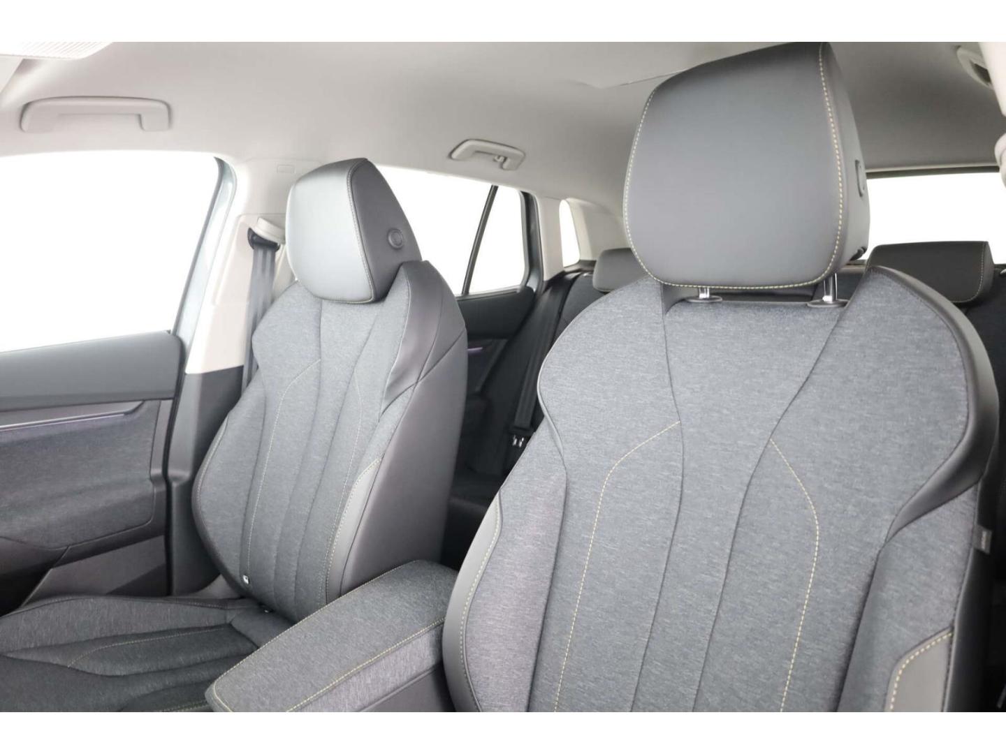 Skoda Elroq Loft 82kWh AR-HUD/Memory/360°/Kessy/CANTON, миниатюра 10