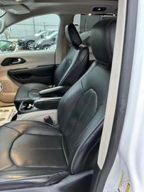 Chrysler Pacifica 3,6 Limited 2020 weitere imVorlauf Sale