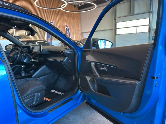 Peugeot 2008 GT *1. Hand*Klima*SHZ*Navi*360° Kamera*AHK*