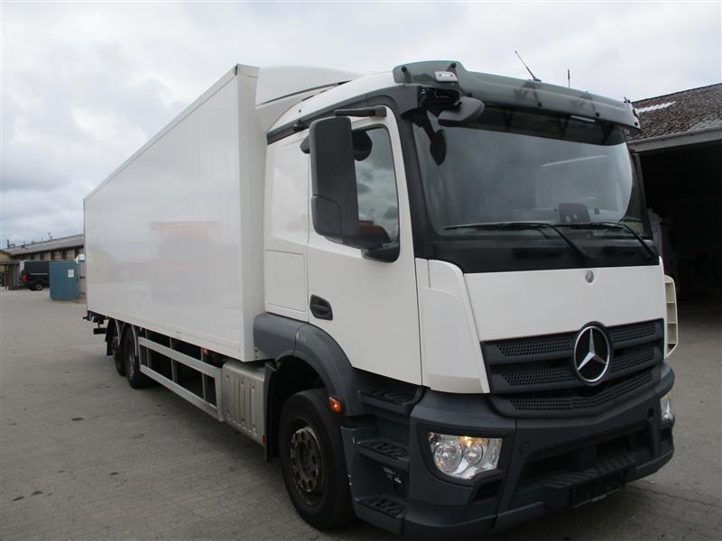Mercedes-Benz MERCEDES-BENZ Actros 2533 L
