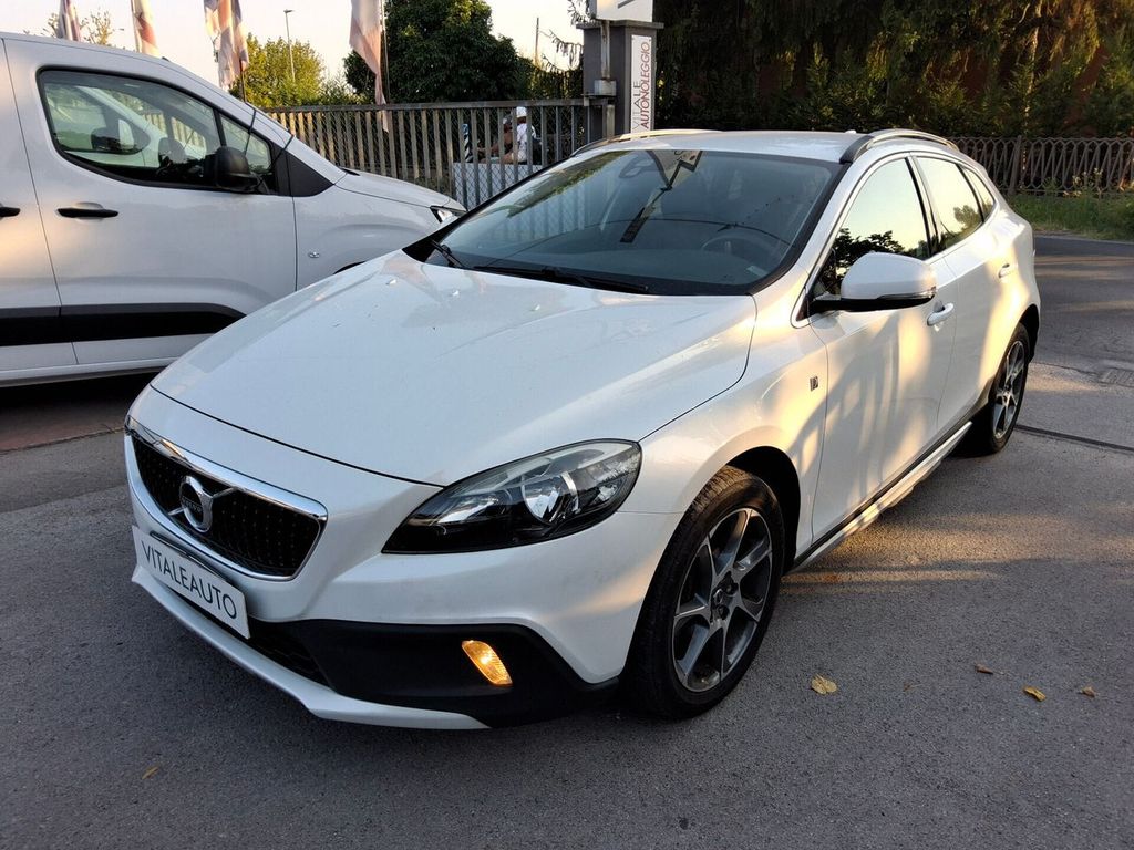 Image of Volvo V40 Cross Country