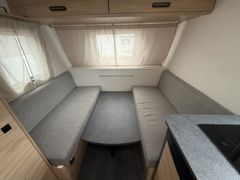 Sterckeman Easy 366 PE H*Klima*1000KG*E-Auto Tauglich*