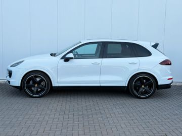 Porsche Cayenne - 7