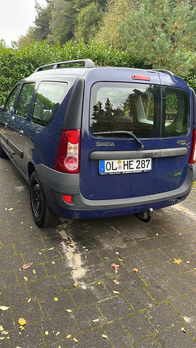 Dacia Logan 2007 — rear view