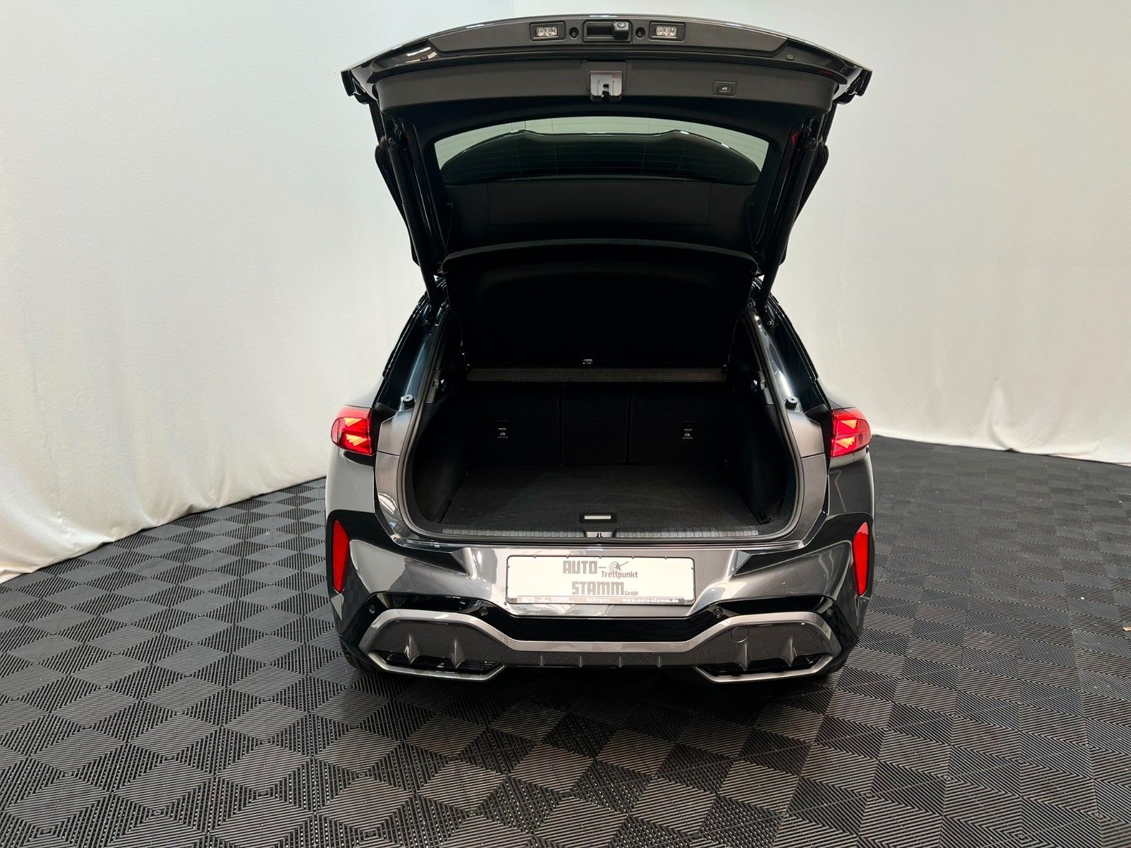 Fahrzeugabbildung CUPRA Terramar 2.0 VZ / 4Drive / AHK