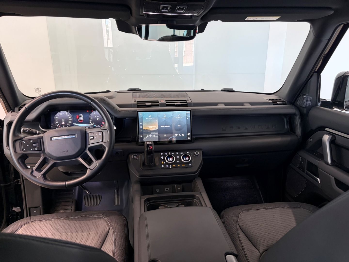 Land Rover Defender - Bild 4