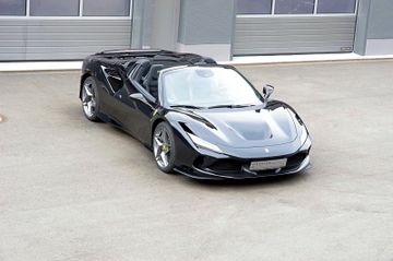 Ferrari F8 Spider*Lift,Racing-Seats,Carbon,JBL,Dt. Ausl.