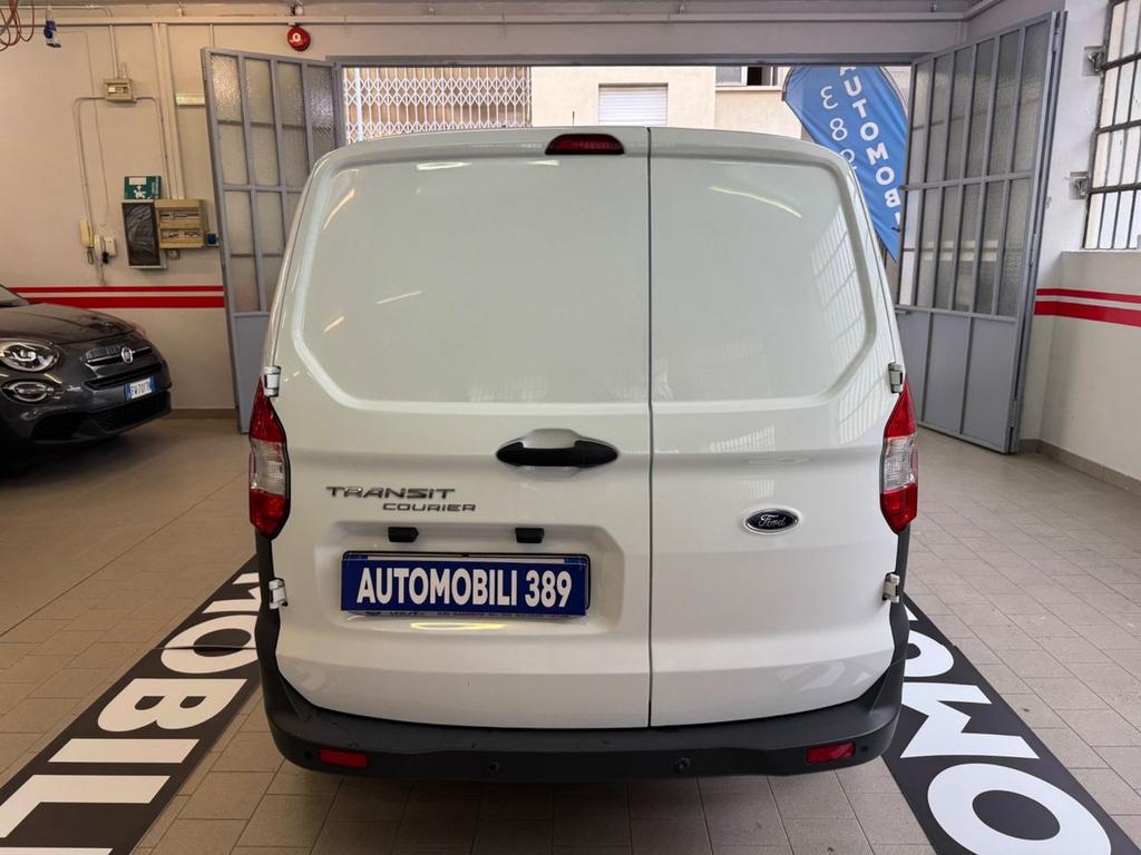 Ford Transit Courier