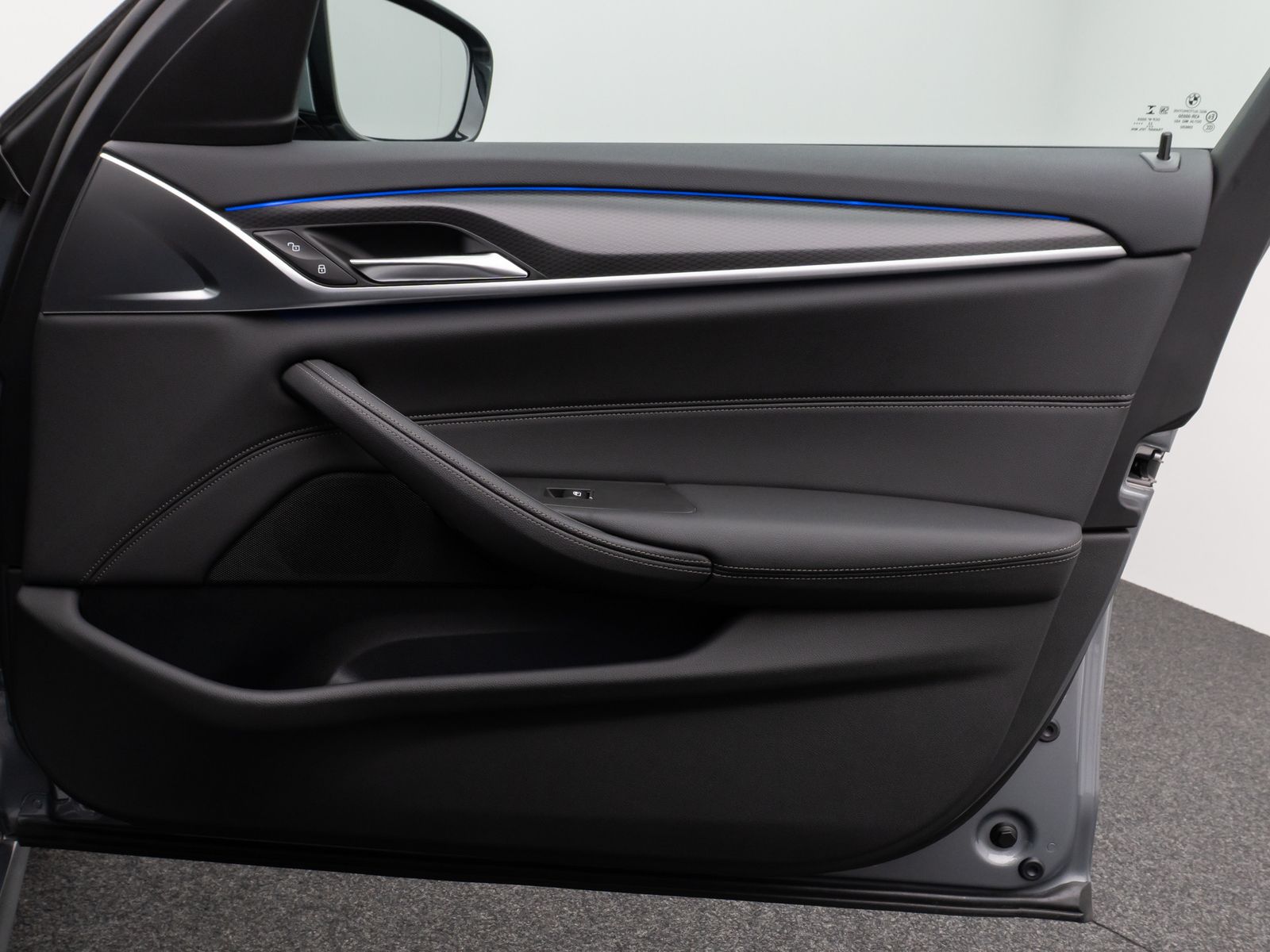 Fahrzeugabbildung BMW 530i M Sport Kamera DAB CockPitPro Komfort Alarm