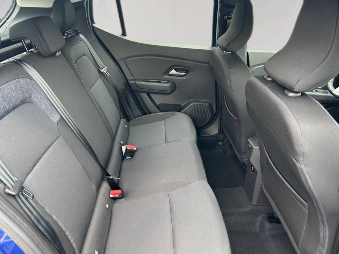 Fahrzeugabbildung Dacia Sandero Expression TCe 100