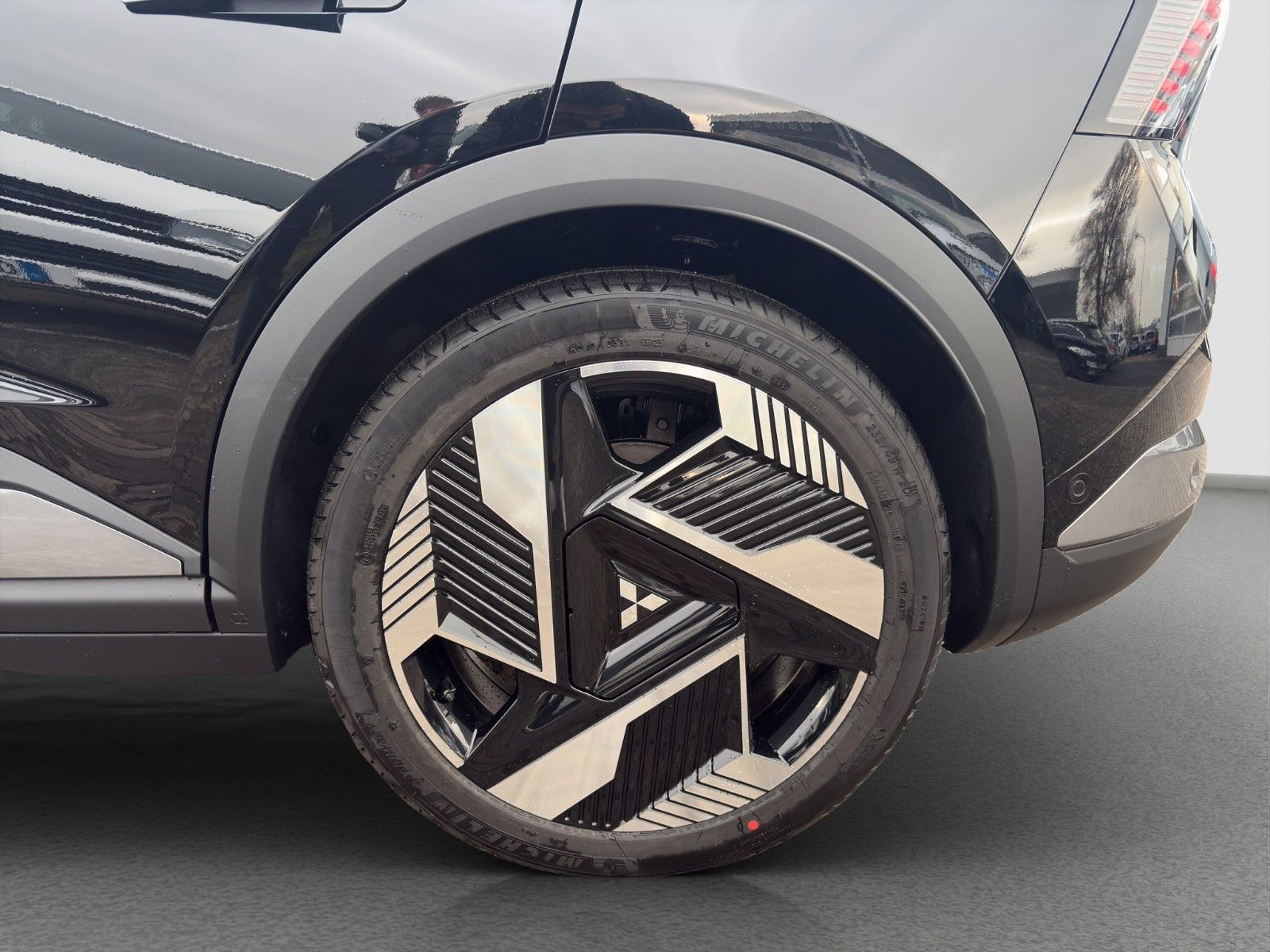Fahrzeugabbildung Mitsubishi Eclipse Cross Diamant TOP 87 kWh (22kW)