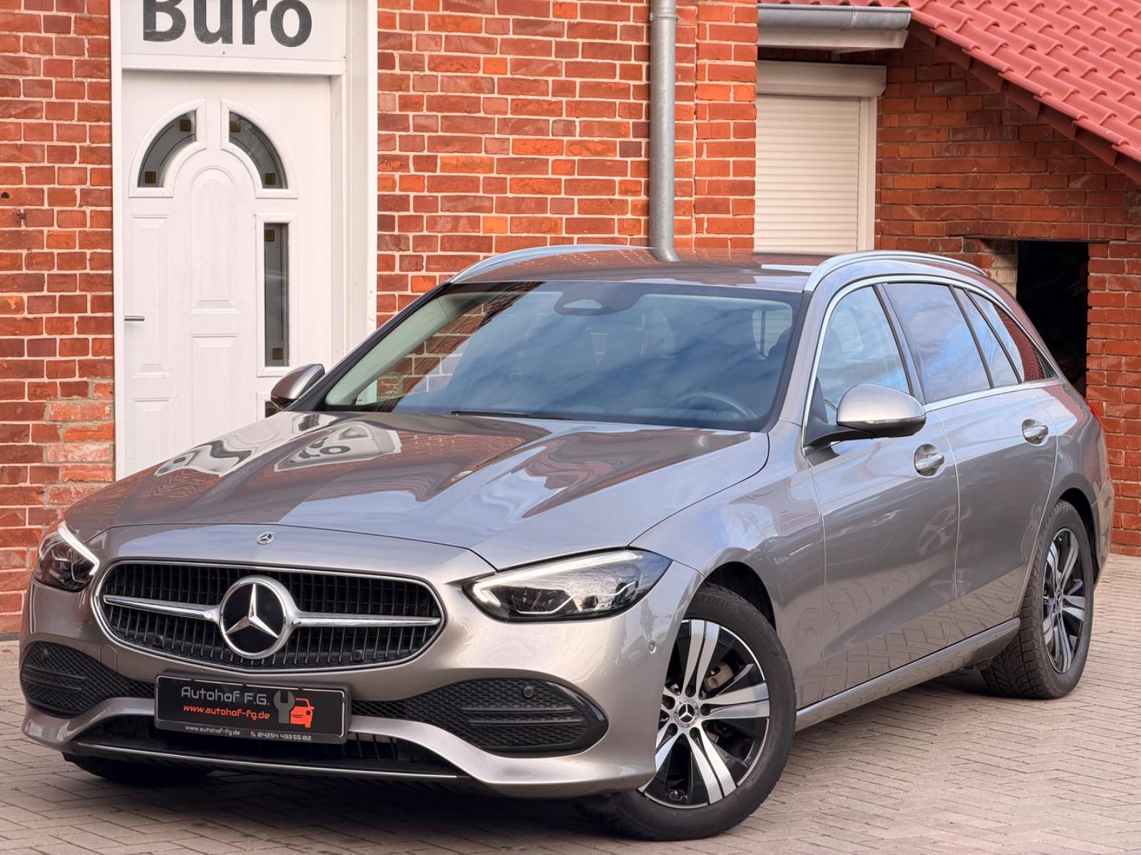 Mercedes-Benz C 200 d T-Modell*CARPLAY/KAMERA/SHZ/AHK/TEMPOMAT