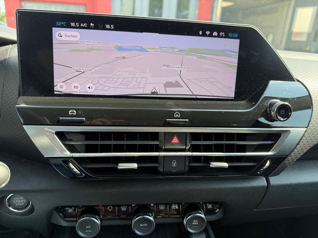 Fahrzeugabbildung Citroën C4 PureTech 130 Stop&Start EAT8 MAX*Alcantara