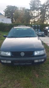 Volkswagen Passat 35i afn 110 PS - Volkswagen Passat aus 1996: Kombi