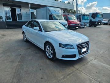 Audi A4 - 4