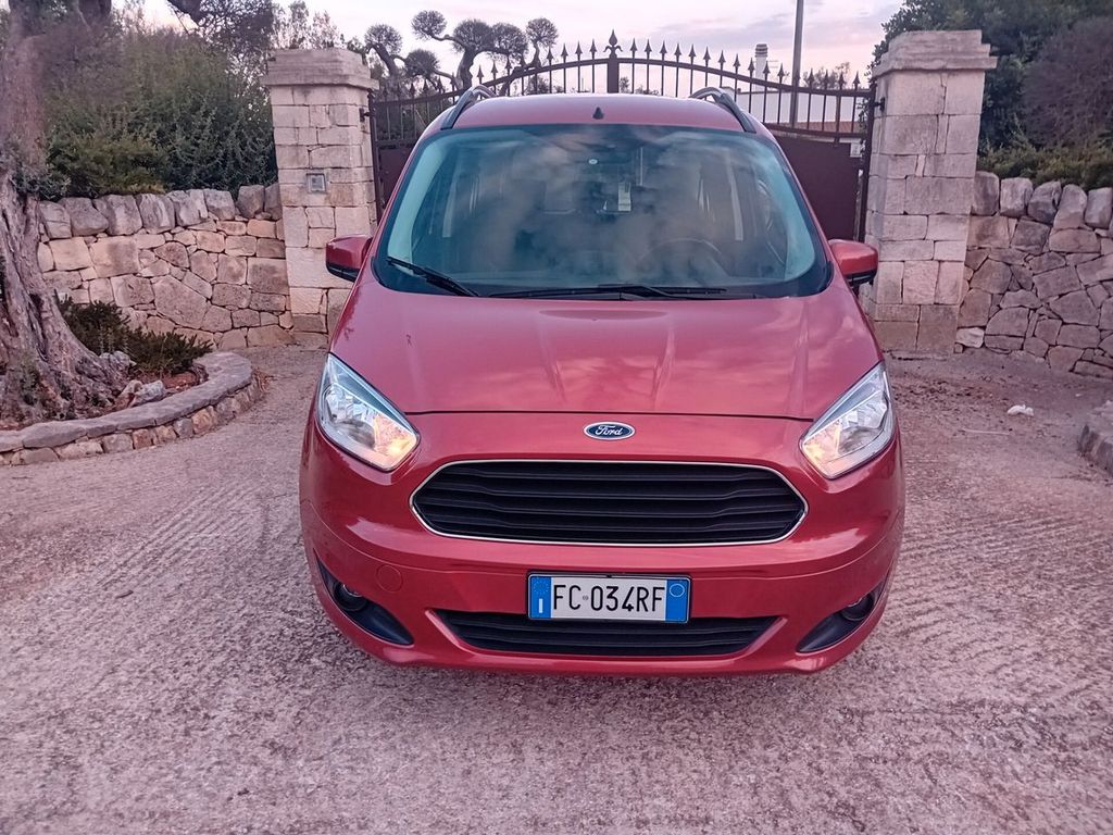 Image of Ford Tourneo Courier