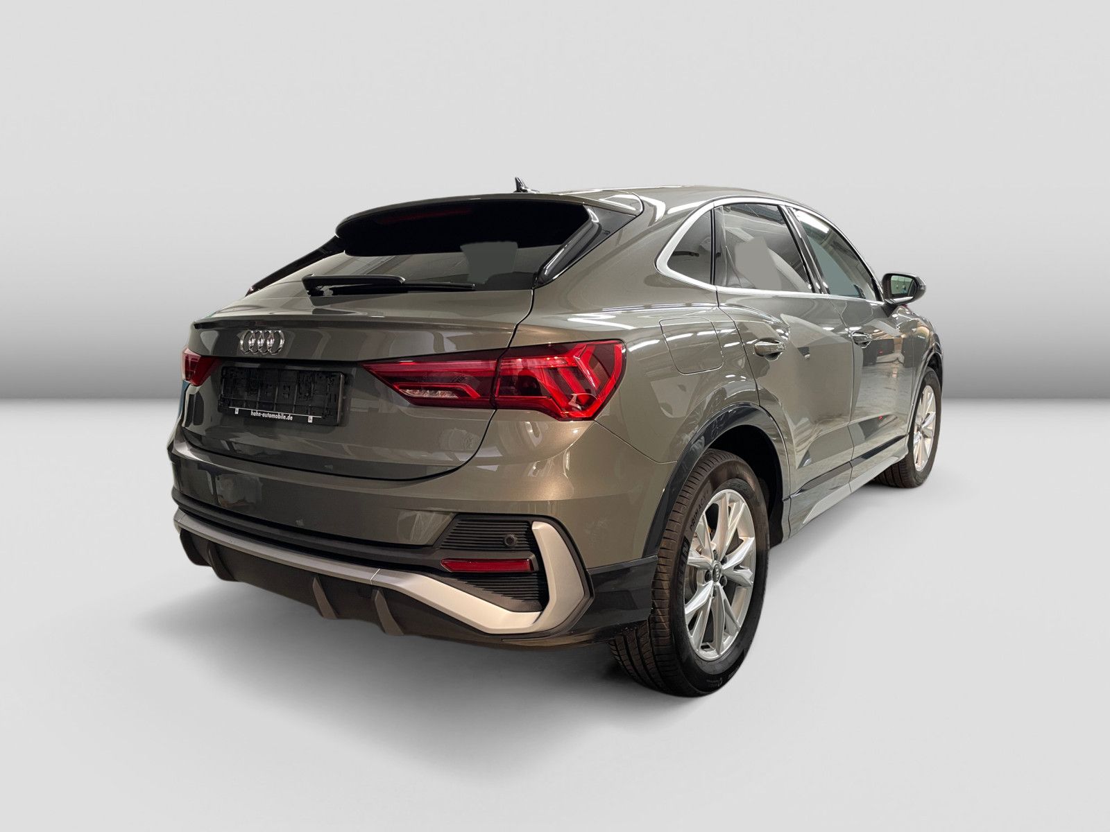 Audi Q3 Sportback 35TFSI S-tronic S line AHK LED Navi foto 4