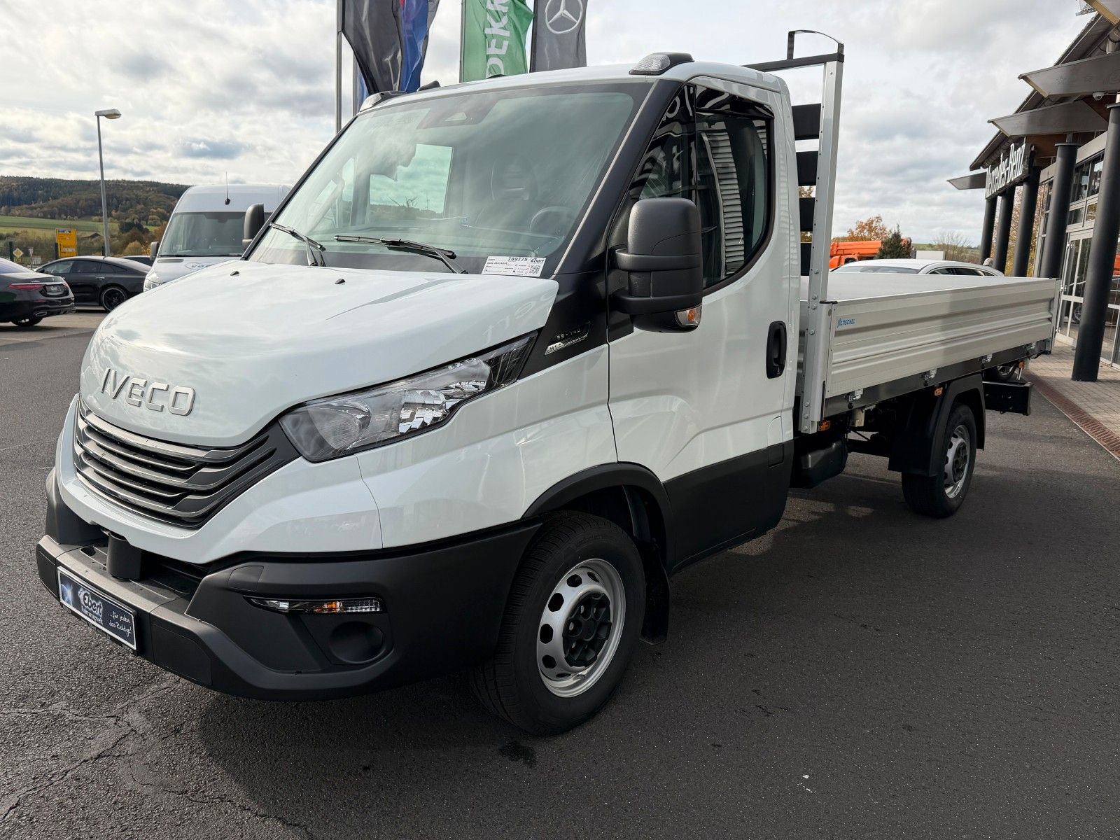 Fahrzeugabbildung Iveco Daily 35S14 A8*R3.450mm*Automatik*Kamera*2Sitze*