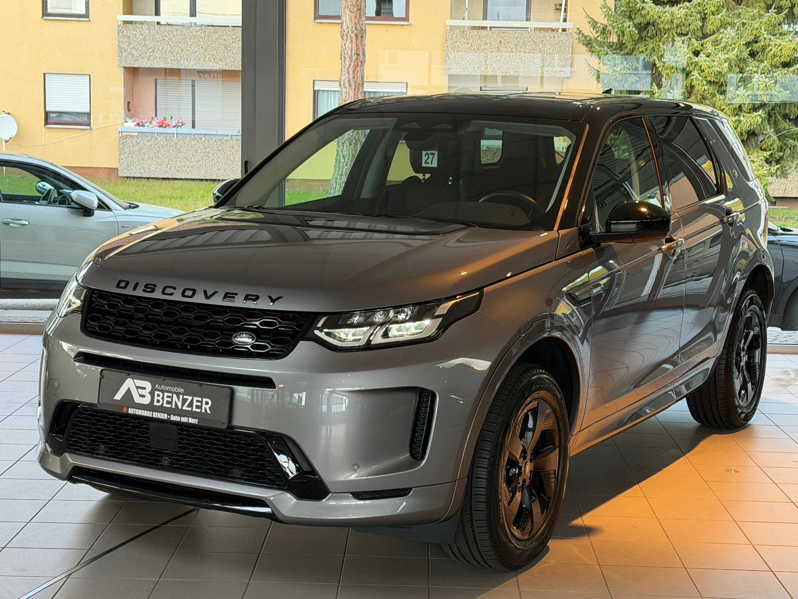 Fahrzeugabbildung Land Rover Discovery Sport R-Dynamic S AWD/LEDER/KAMERA/ACC