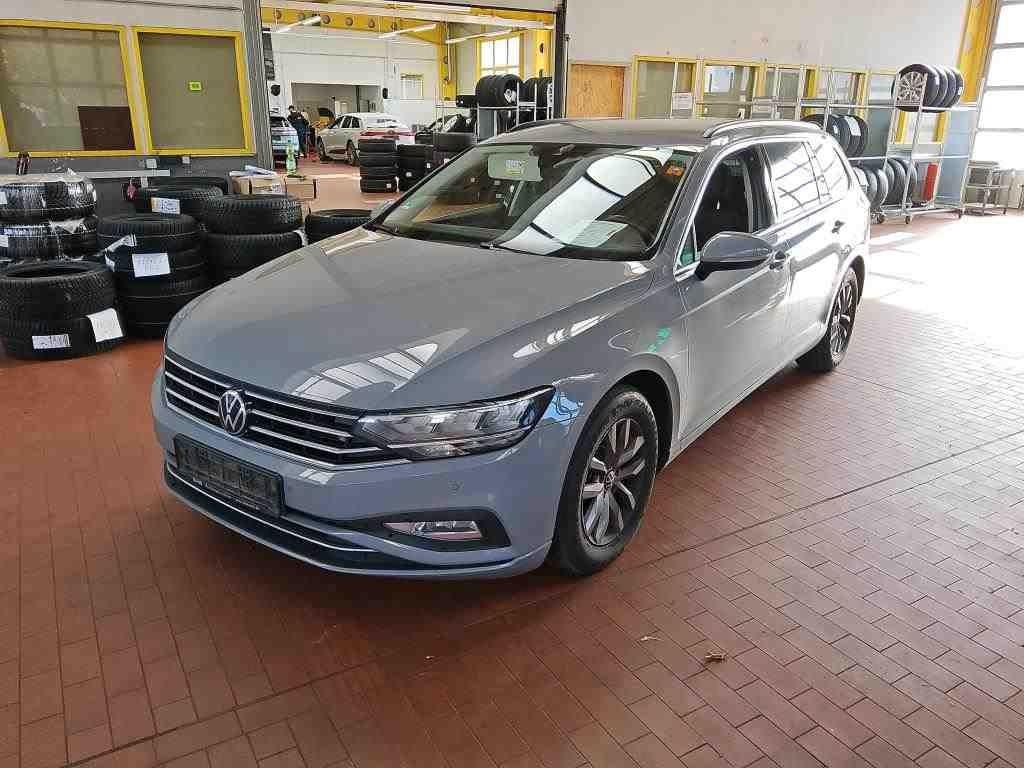 Volkswagen Passat Variant Business 2.0TDI DSG Navi AHK ACC