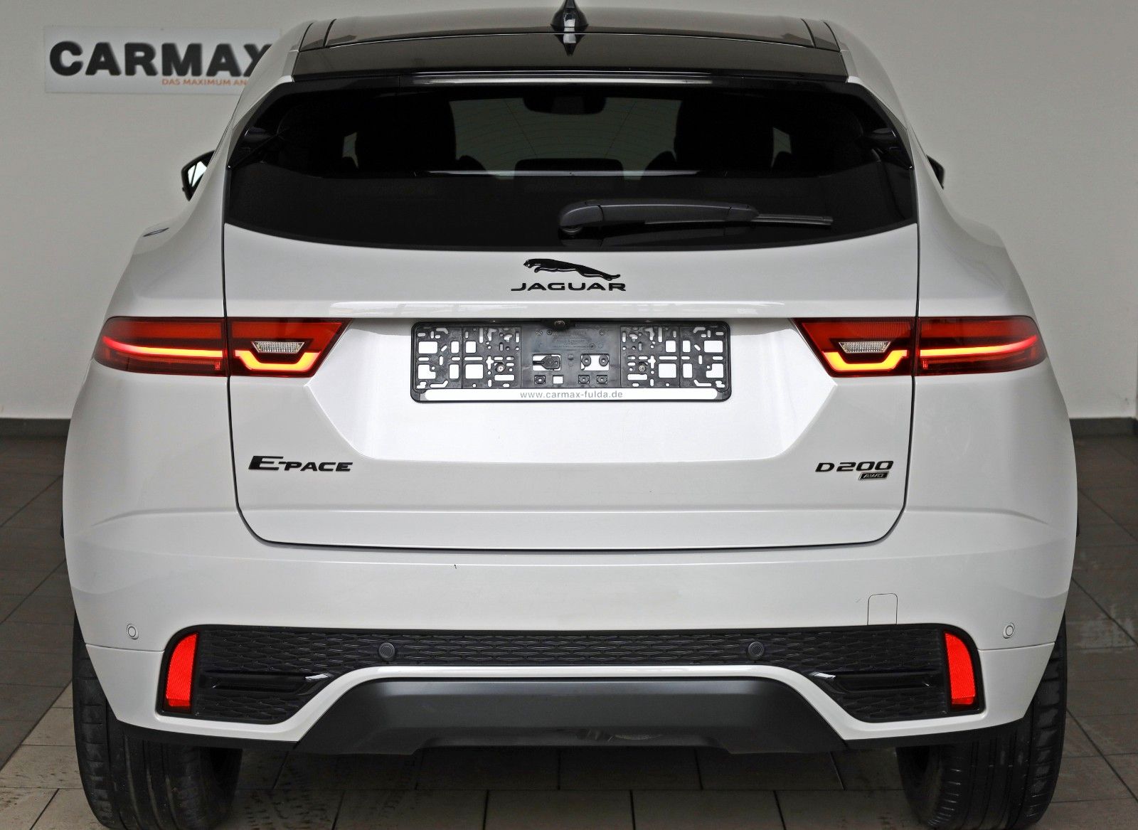 Fahrzeugabbildung Jaguar E-Pace R-Dynamic SE AWD,Navi,Kamera,ACC,AHK+WR