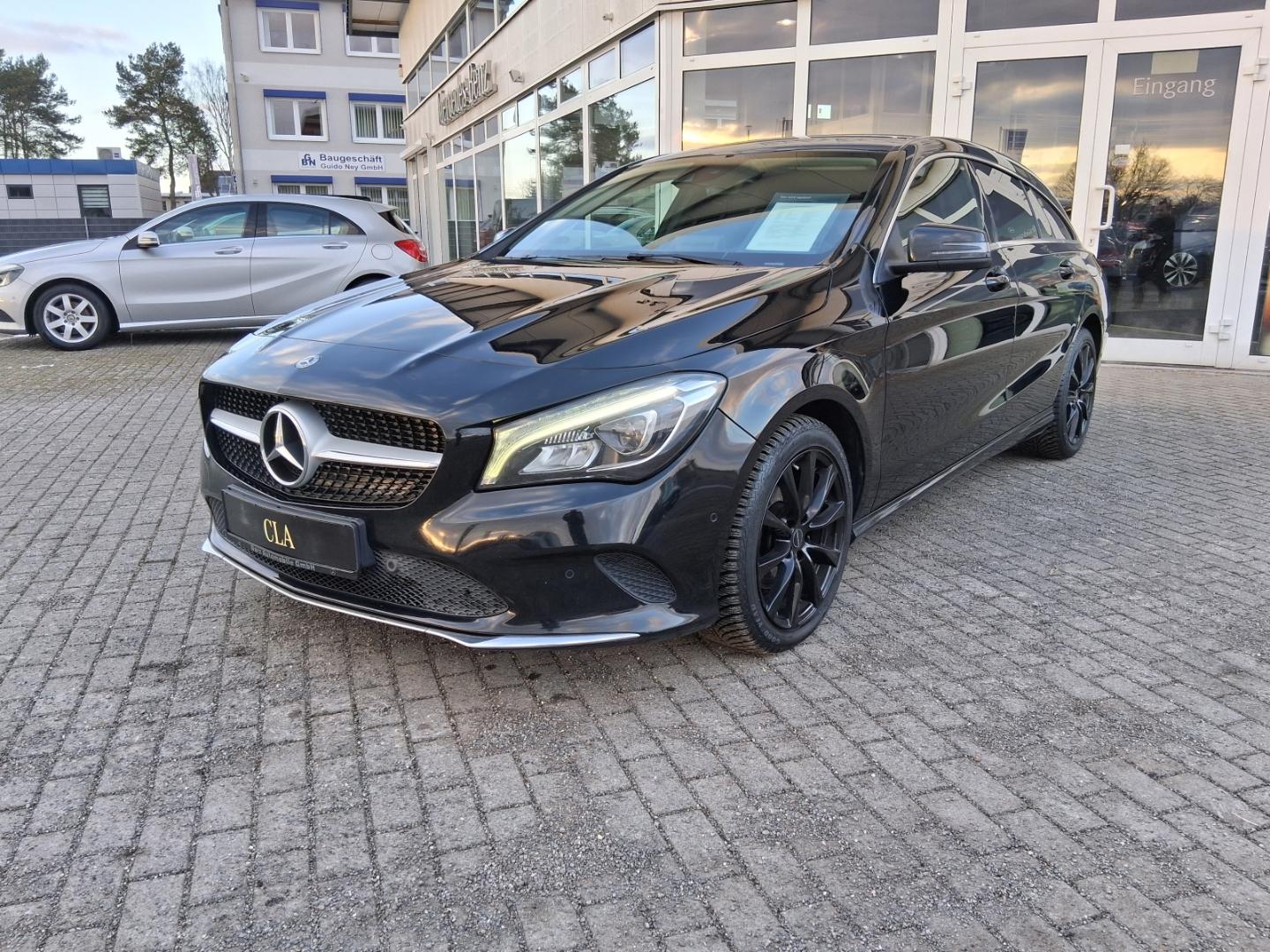 Mercedes-Benz CLA 220 Shooting Brake LED SHZG PDC Navi Keyless