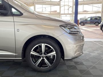 Volkswagen Caddy 2.0TDI DSG STYLE NAV PRO STANDH PANO 7SITZ