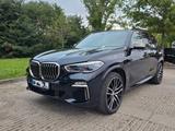 BMW X5 M50i - Voll - B&W - Scheckheft - Top - Garant