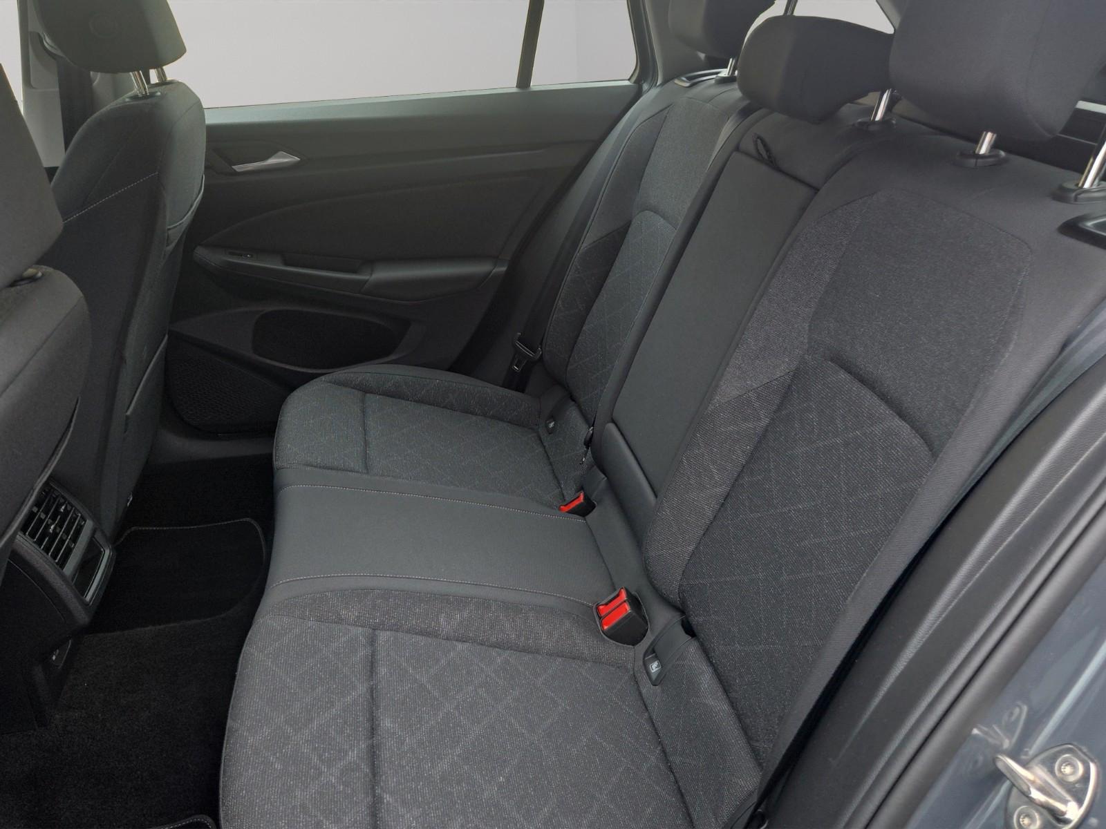 Volkswagen Golf VIII Var Life*VIRTUAL*KAMERA*LED*AHK*ACC, миниатюра 16