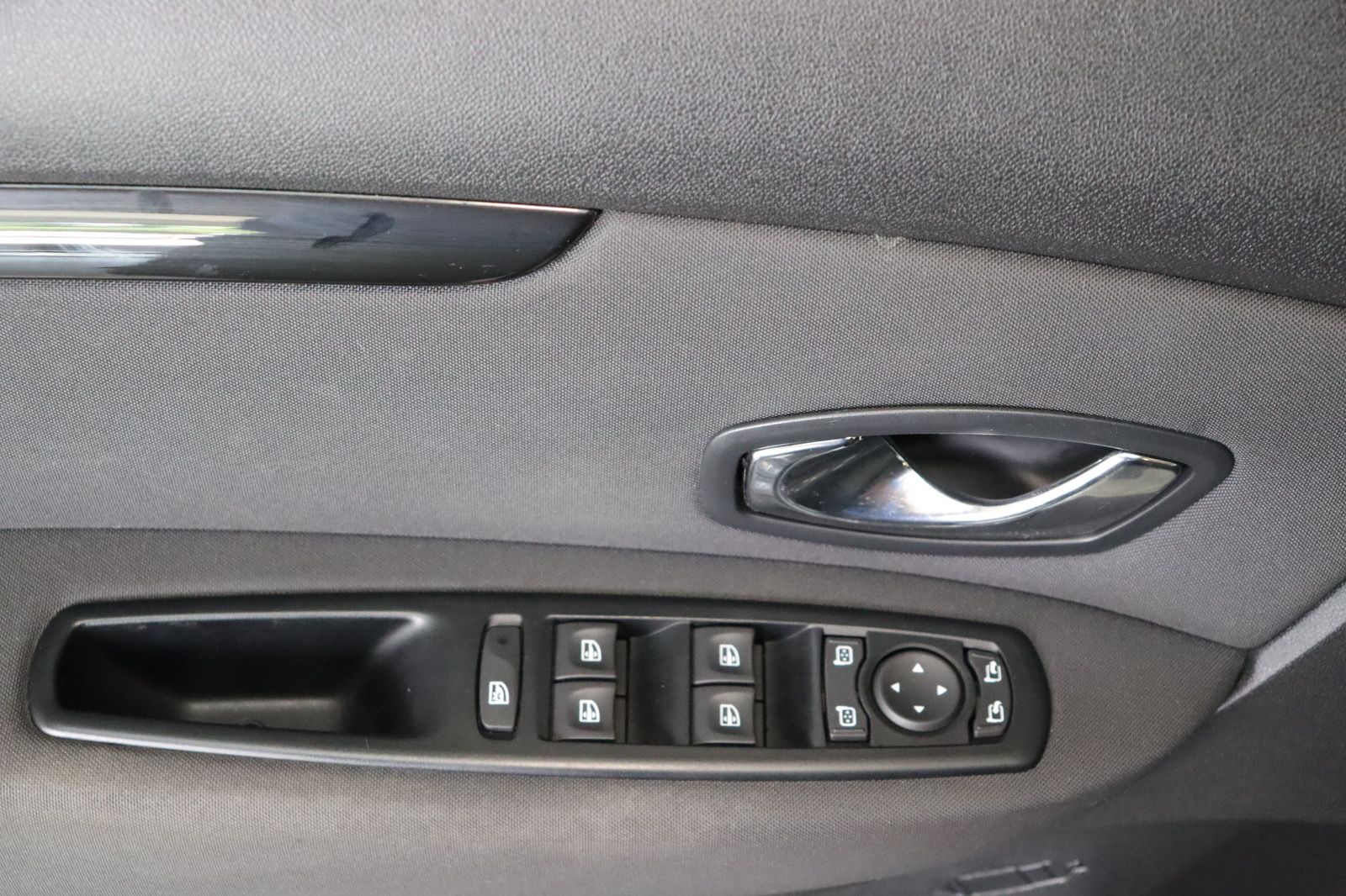 Fahrzeugabbildung Renault Grand Scénic * Navi * Sitzhzg. * Keyless