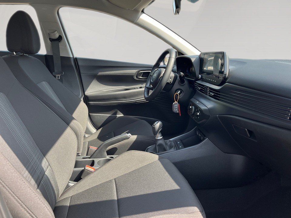 Fahrzeugabbildung Hyundai BAYON 1.0T 100PS Select