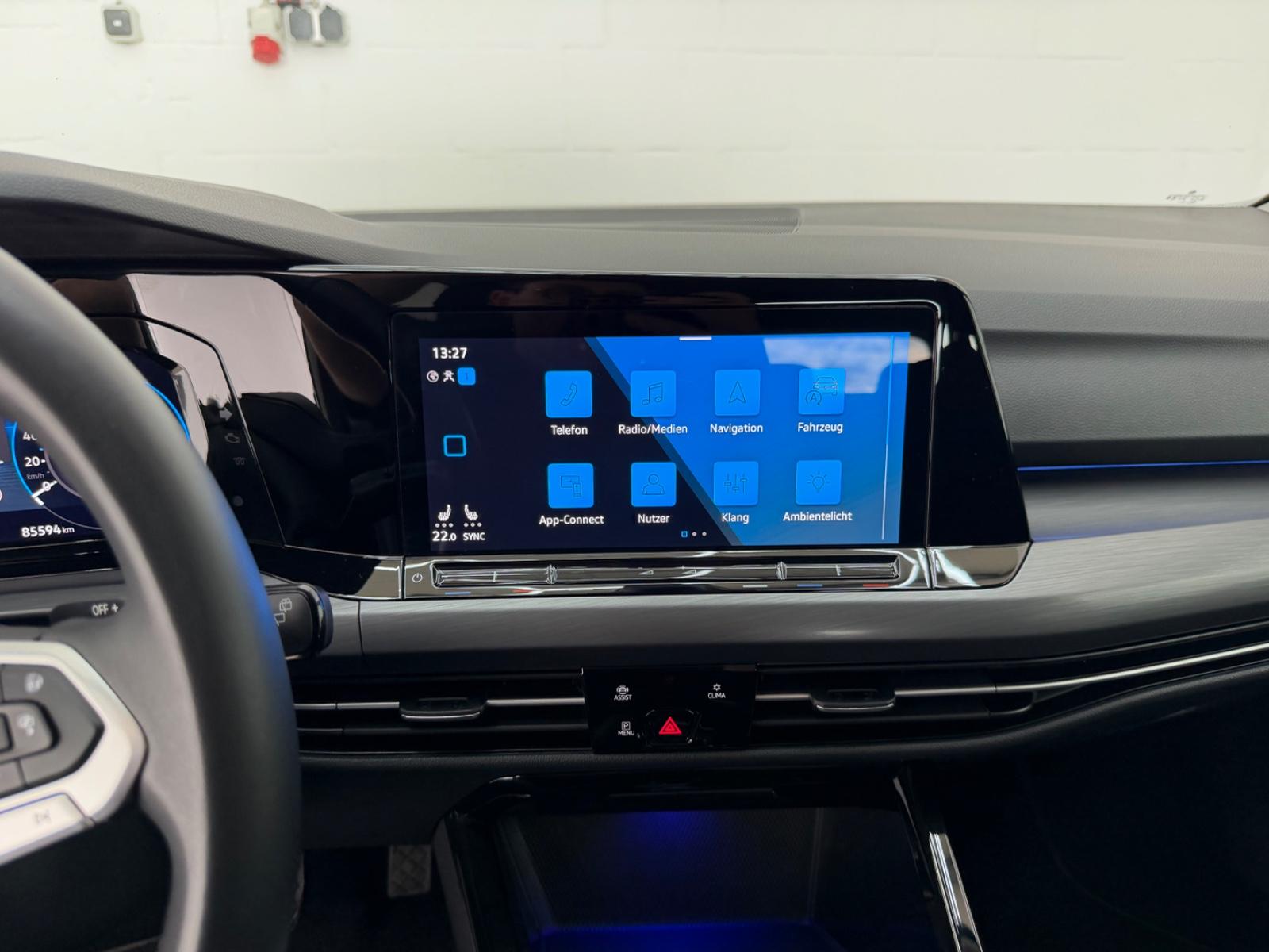 Volkswagen Golf VIII Variant Style eTSI+ACC+KAMERA+NAVI+LED, миниатюра 23