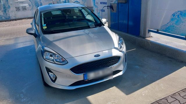 Ford FORD FIESTA Titanium Cool & Connect- LED -...