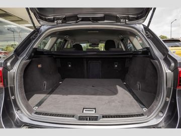 Toyota Avensis - 6