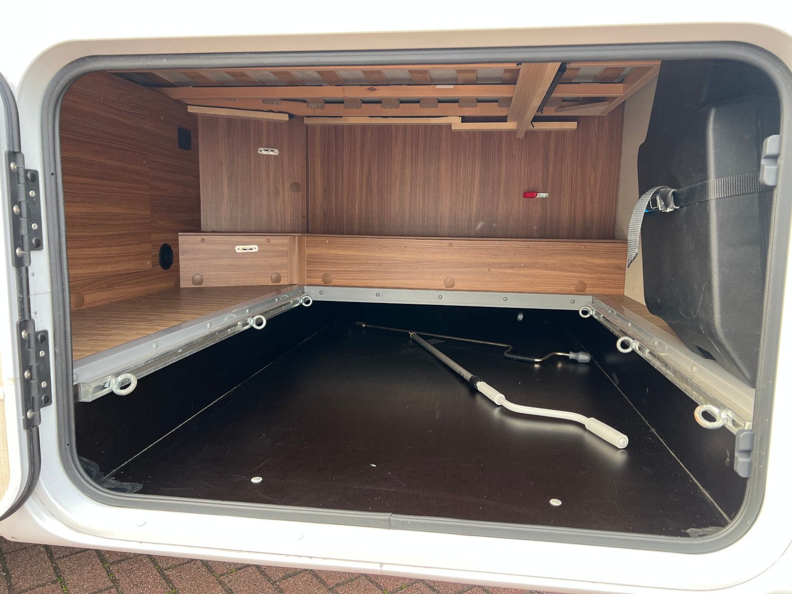 Fahrzeugabbildung Carado T 348 FIAT DUCATO 150 PS *1.HAND*DACHKLIMA*