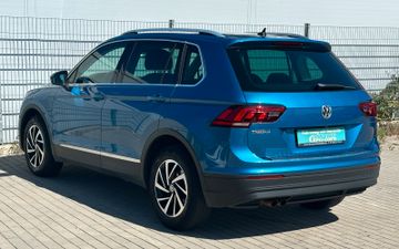 Volkswagen Tiguan - 7