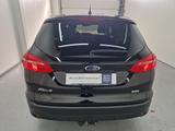 Ford Focus 1.0 EcoBoost Business Navi Winter - Ford Focus Gebrauchtwagen in Düsseldorf