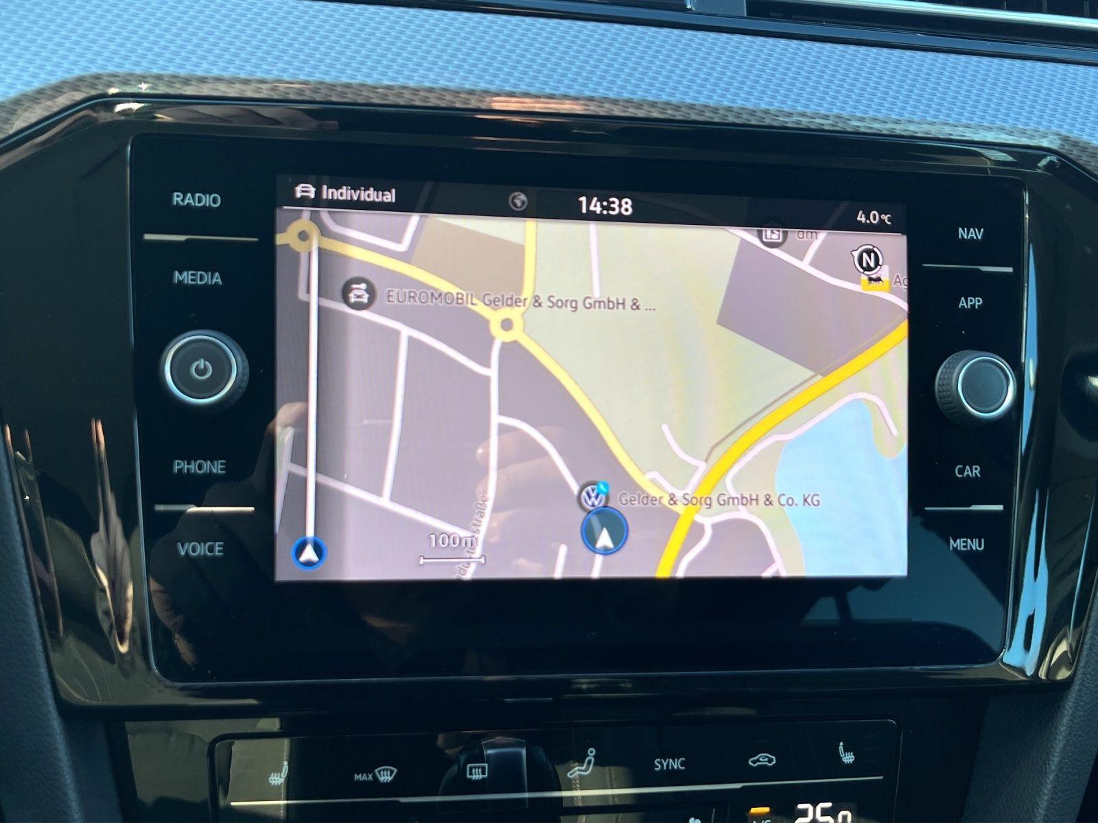 Volkswagen Passat Variant 2.0 TDI 4M*RFK*ACC*AHK*, миниатюра 6
