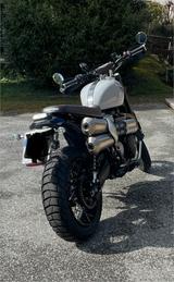 Triumph Scrambler 1200 X Ashgrey neuwertig 1. Hand - TRIUMPH ENDURO SCRAMBLER