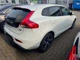 Volvo V40 D2 / 18  Zoll R-Design. - gebrauchte Volvo V40 aus dem Jahr 2015